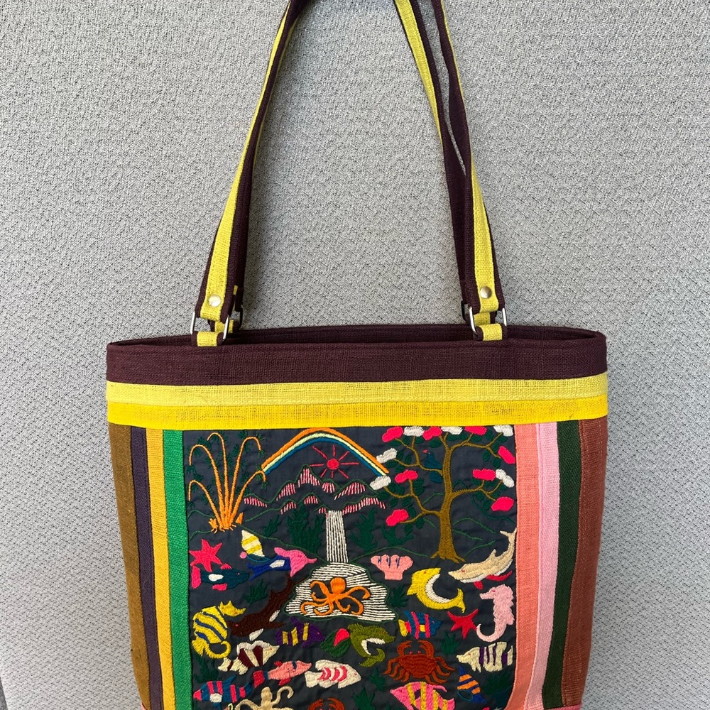 Hand made colorful and durable tote funky animal/ spiritual vibe - Picture 2 of 13